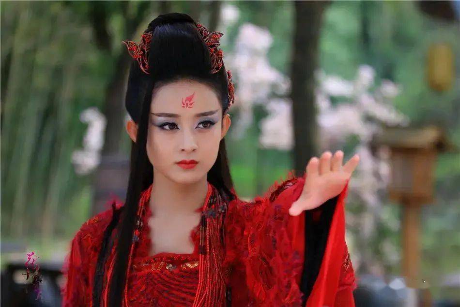 国产|当代国产剧，都被她给毁了