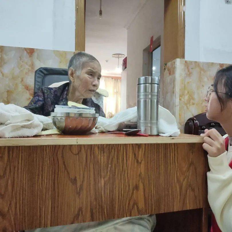 青岛公交手机支付_青岛公交车怎么手机支付_公交青岛支付车手机怎么支付