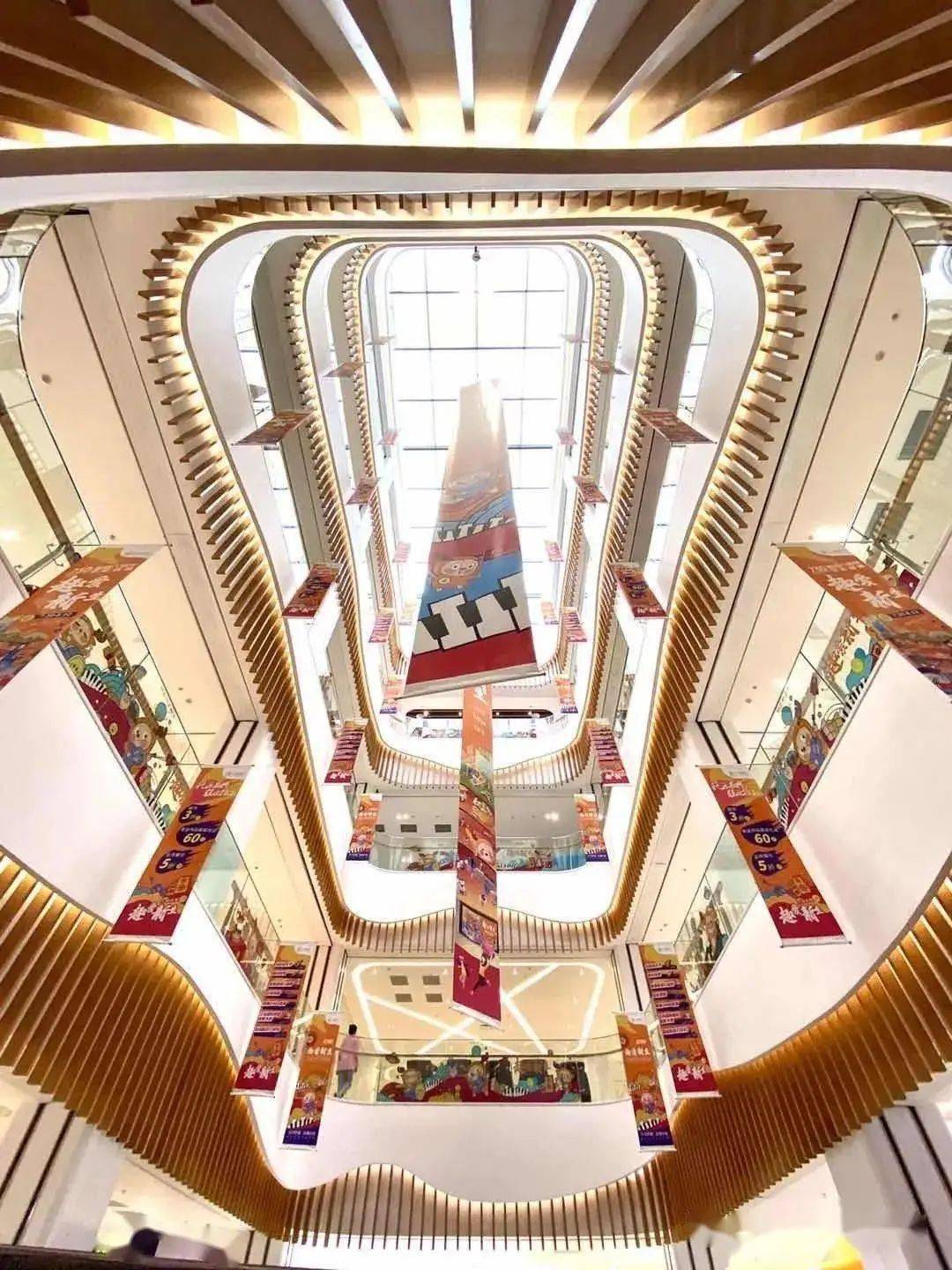 友昌佳作高品质生活社交引力场盐城八佰伴购物中心