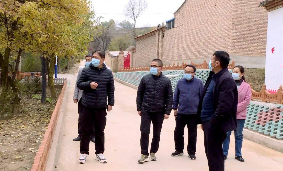 龙门镇党委副书记,镇长 黎晓峰今年以来,我们龙门镇党委,政府把环境