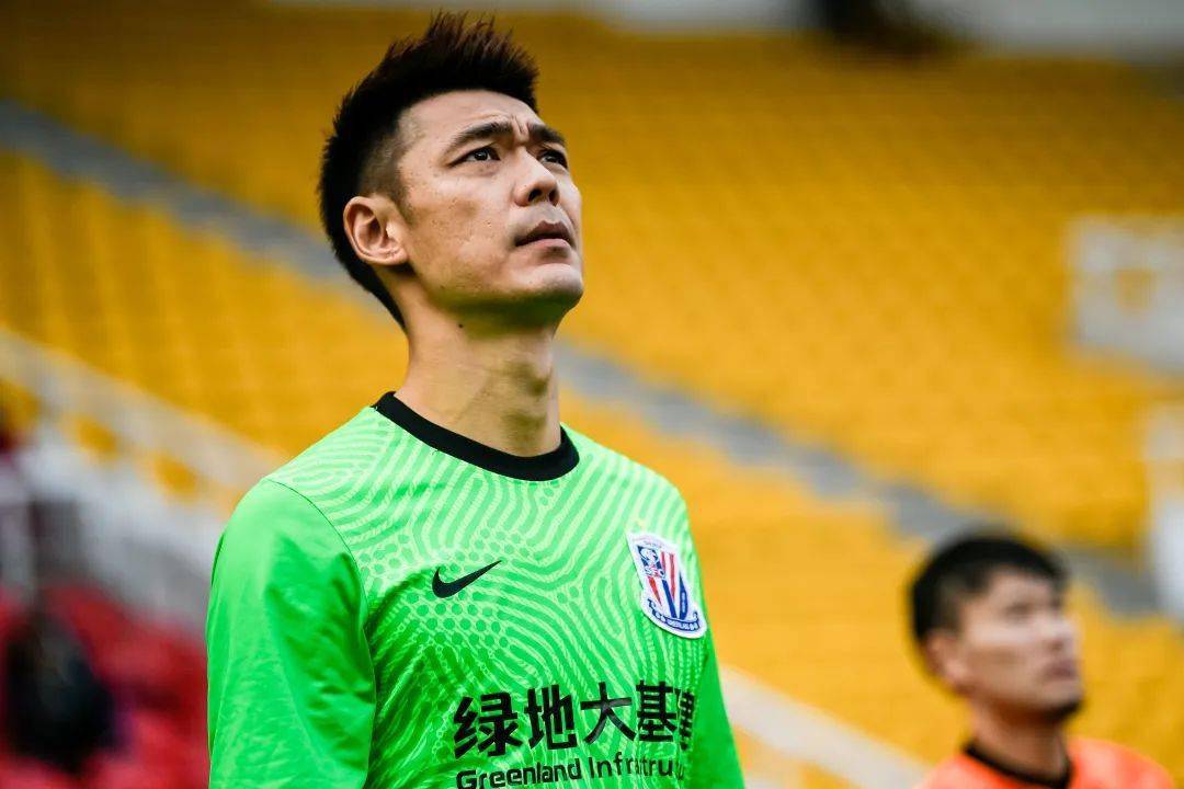 拼到瘫倒曾诚超神申花晋级足协杯半决赛