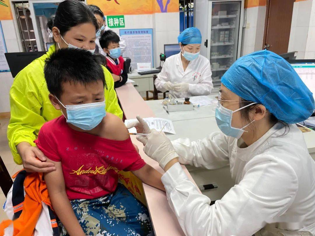 包含同仁医院检查陪护加挂号疫苗接种全程提醒陪同，按时接种不耽误的词条