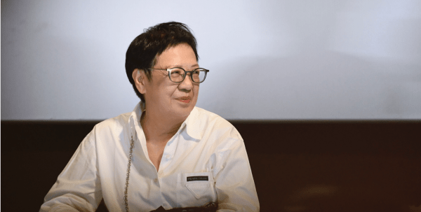 马思纯|许鞍华直面《第一炉香》争议：我自己都没跟上自己