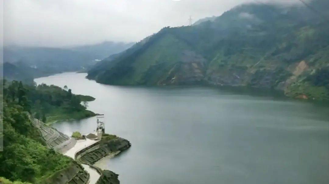 德昌茨达天空之境和平水库