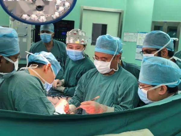 攻坚|医生的生产力就是病人的生存率——中山医院周俭攻坚肝癌成果获国家科学技术奖