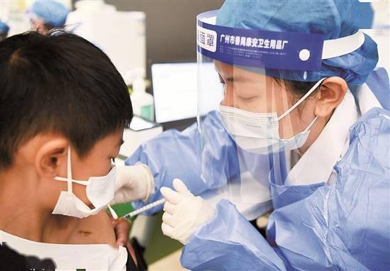 部门|孩子这么小，真适合打新冠疫苗吗？疾控部门给出权威解答！