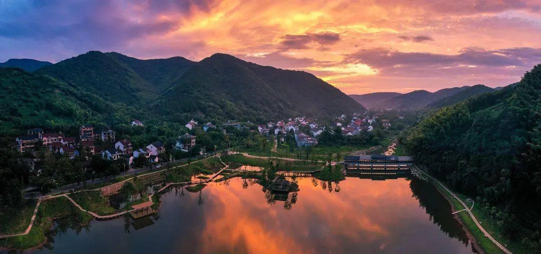 长兴秋意大片(一)丨这个季节,专属八都岕的浪漫._惠民