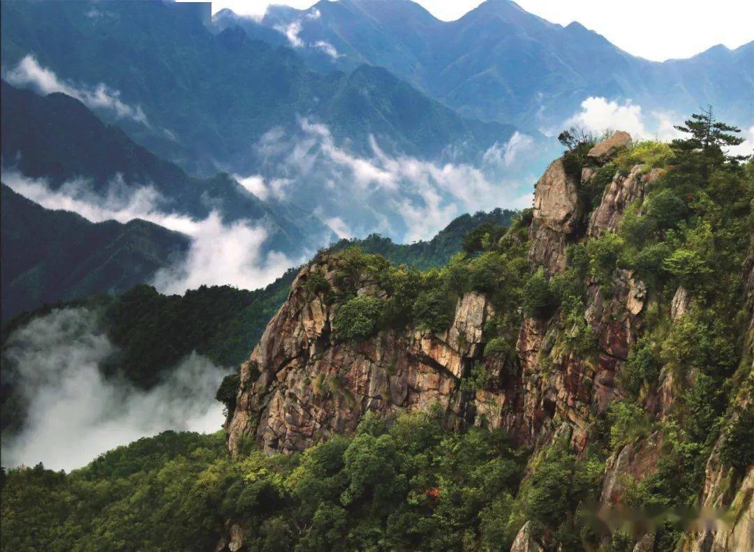 衢州最高的山图片