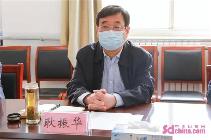 耿振华到单县疫情防控指挥部现场调研