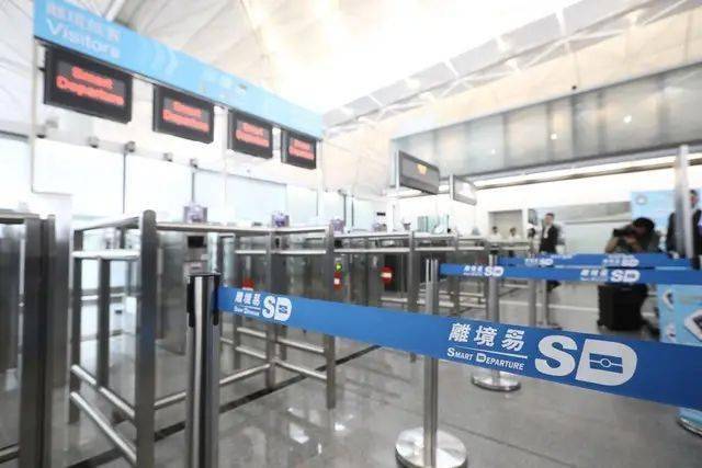 关于香港12月是否通关 中央回应了 内地