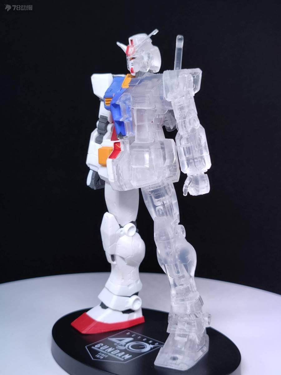 系列模玩资讯：眼镜厂 景品 内部结构系列 RX-78-2 元祖高达