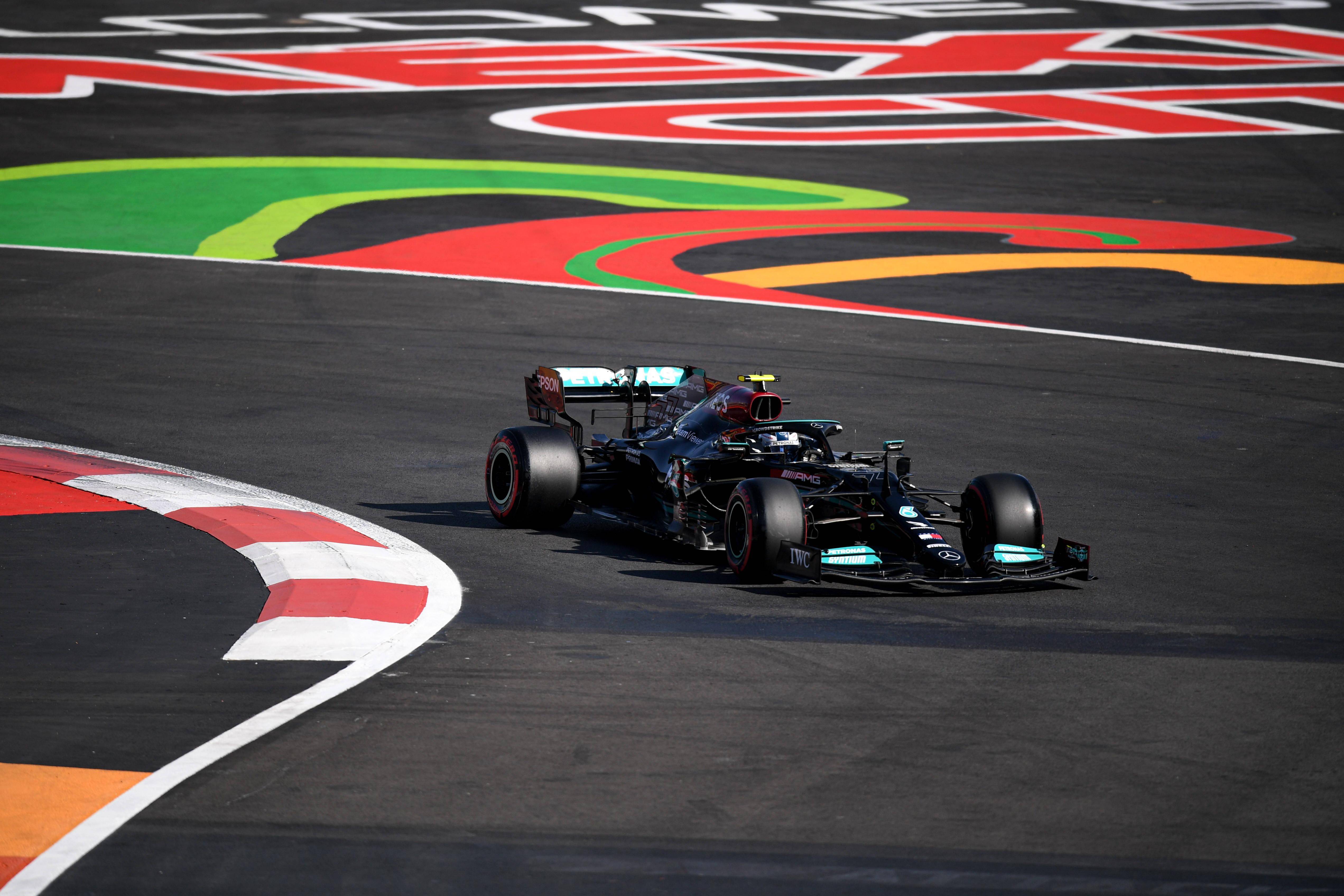 赛车f1墨西哥大奖赛排位赛博塔斯夺得杆位