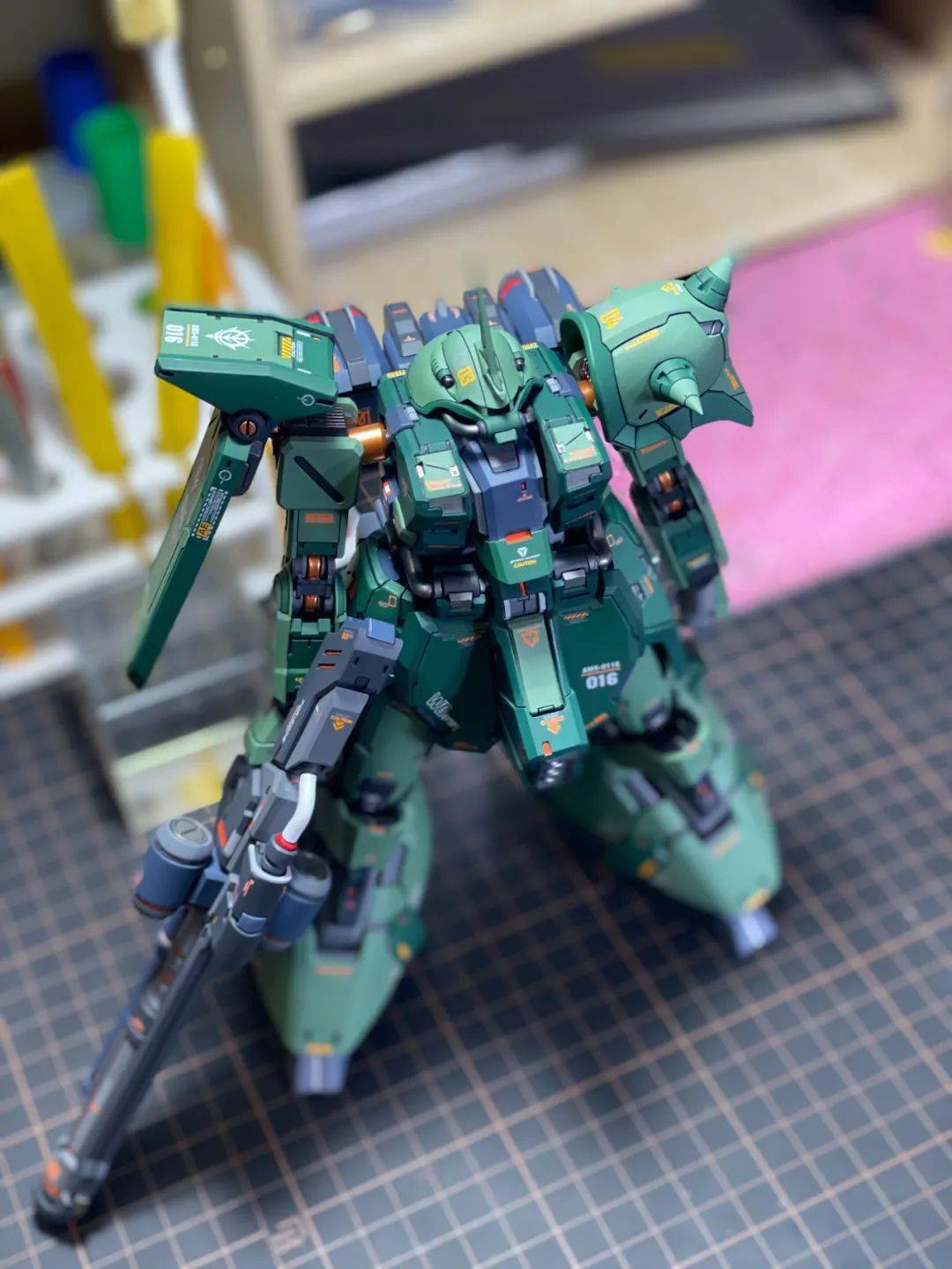 视觉维度扎古iiigk涂装制作