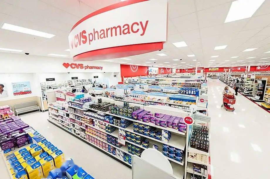 8亿美元,目前在美国49个州,哥伦比亚特区及波多黎各开设超过9900家cvs