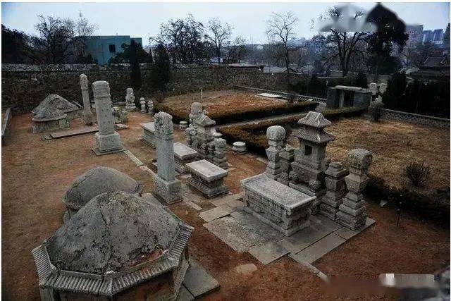 当年推珍妃投井的大太监崔玉贵后来结局如何