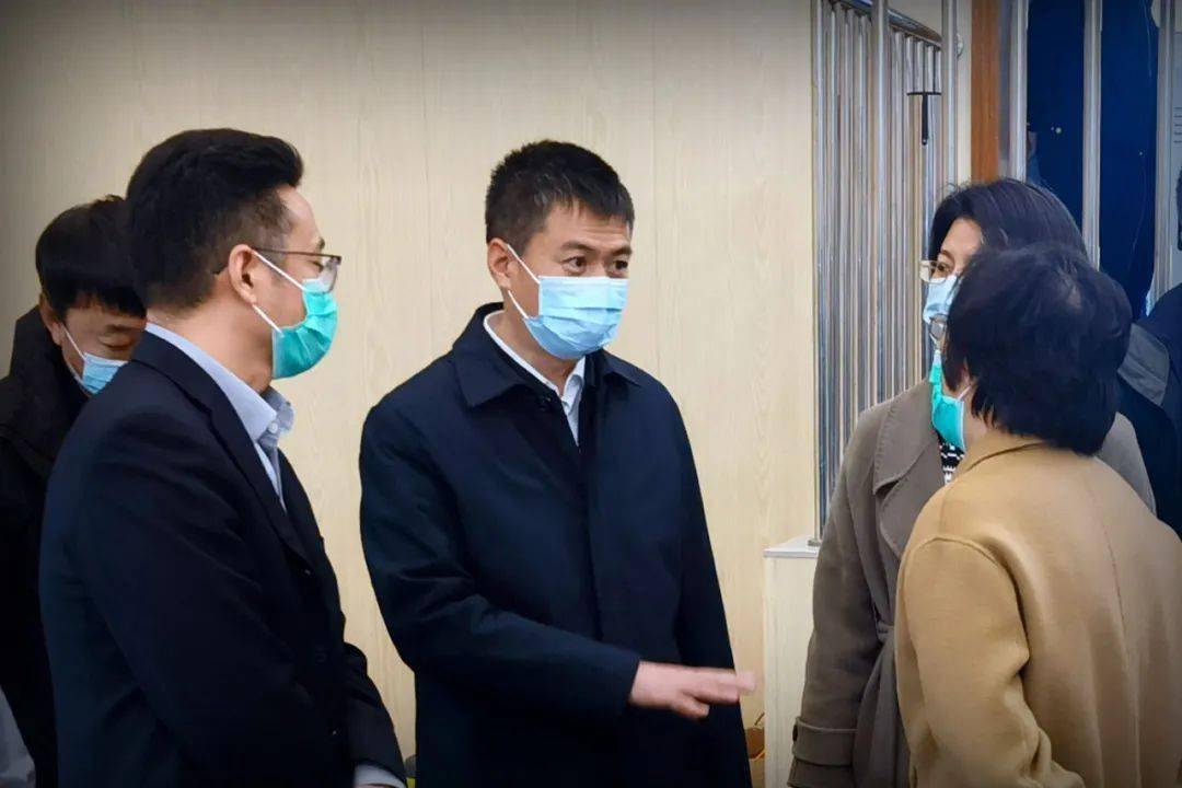 郭巷街道文体中心方仓接种点,越溪南苏州生活广场等地,详细了解了常态