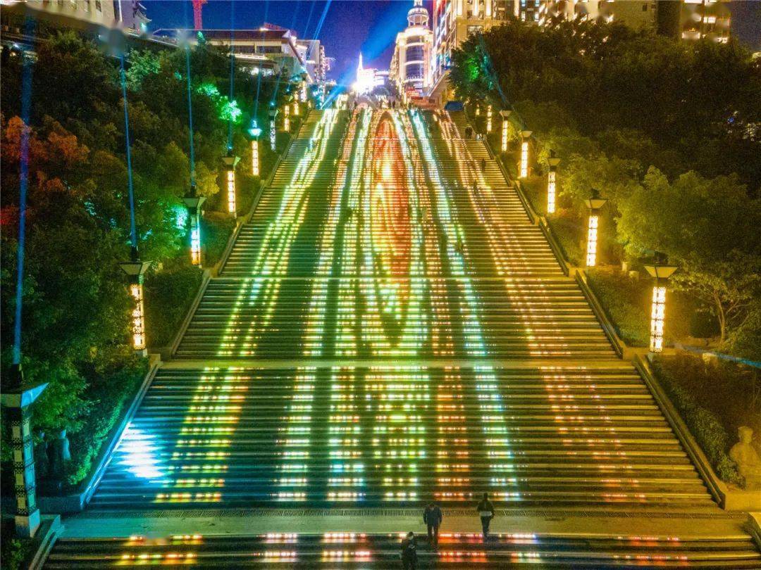 打卡巫山星光大道刷屏了