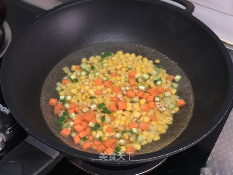 原料|救命!玉米这样做也太好吃了吧!香味扑鼻,出锅就被抢光