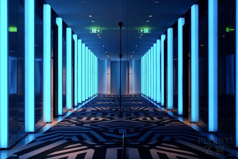 宝龙厦门是一个洋溢着青春活力的城市，与W品牌可谓是天作之合