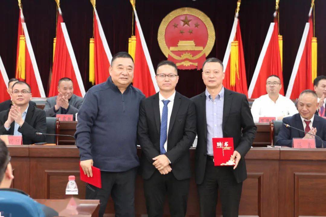 福副会长:欧玉杰 吴家铁 周功相 黄国怀 薛思军 黄圣欢理事:陈世国