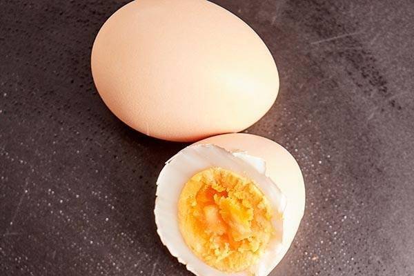 煮鸡蛋几分钟关火口感最好鸡蛋虽有营养但是有2种不建议吃