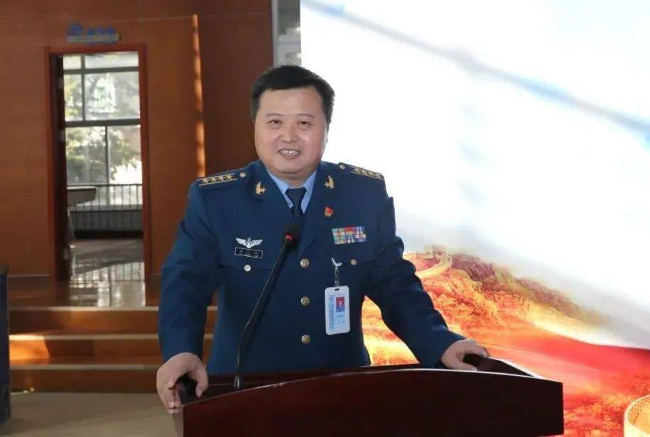 空军节丨空特医送给天之骄子一份"超级礼物"_中心