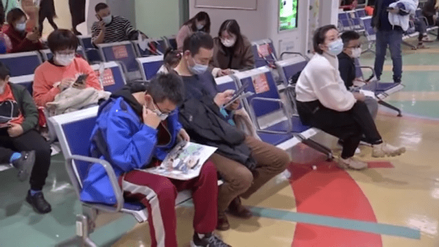 徐保平|秋冬季儿童呼吸道疾病高发 孩子出现发热等症状请及时就医