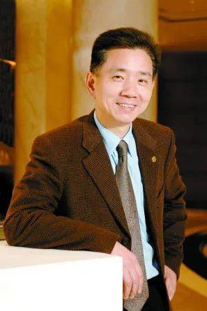 谈起锦江之星,就不得不说一个非常重要的人物,即锦江之星酒店创始人