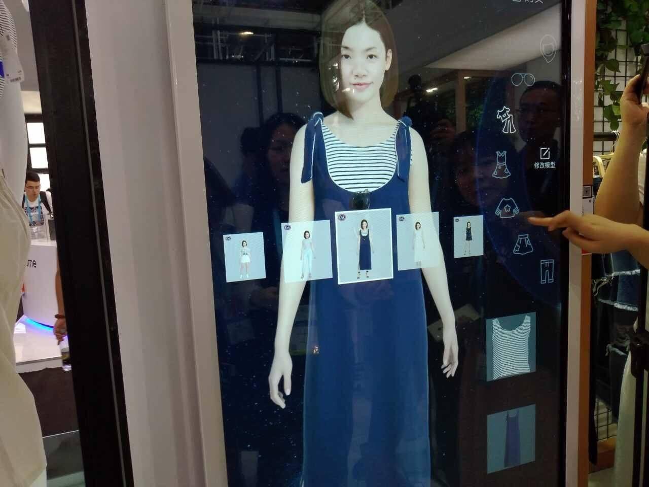 ar/ai 虚拟试衣间是对社交距离措施的回应