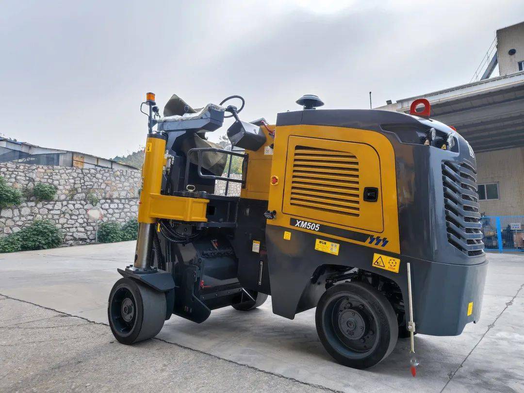 徐工五系列铣刨机新成员xm505首战告捷!