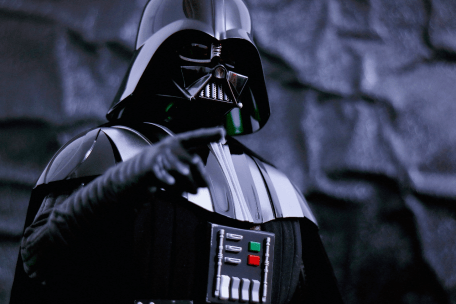 电影|扳机社科学猴齐上阵,纵横40年的科幻IP该如何“续命”?