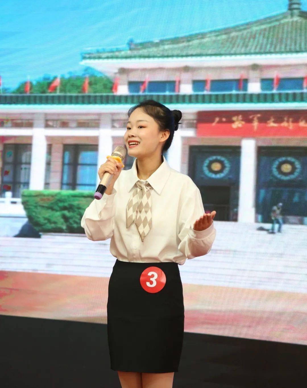 山西画报亮绝活讲长治争金牌长治市第八届导游员讲解员大赛落幕多图