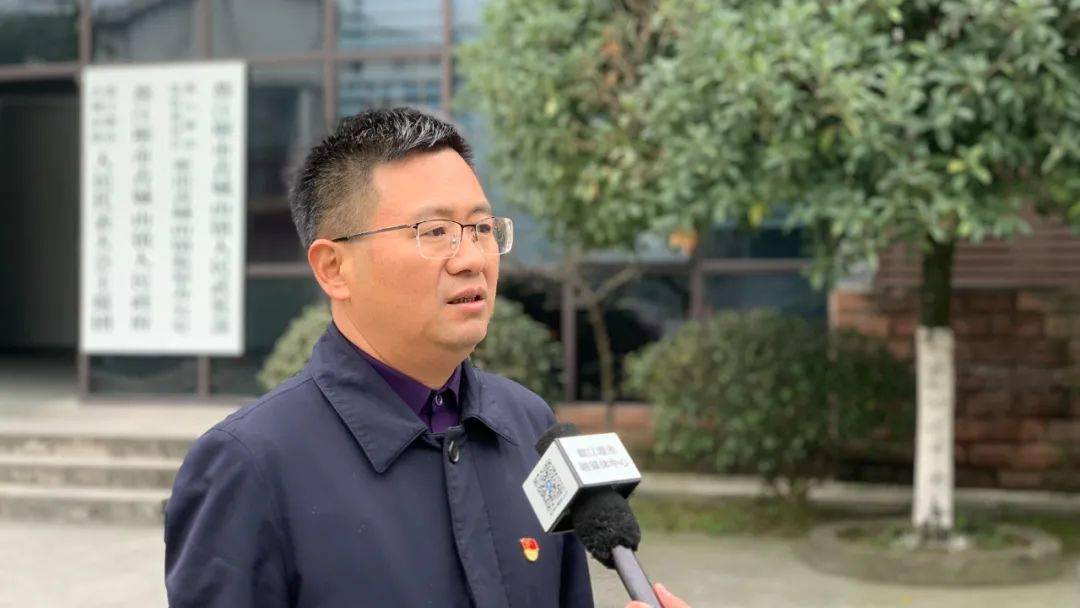 青城山镇:积极投身"五大新城"主战场,奋勇争当科学复兴排头兵