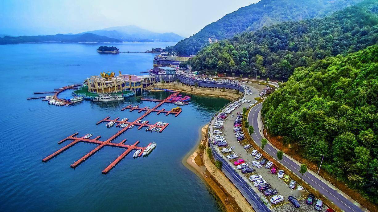 花亭湖游船码头(组图)(图片来源:安徽省文化和旅游厅)这半日的偷闲