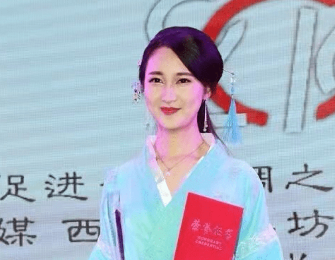 刘婷 (2020)