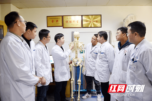 第一医院|邵阳学院附属第一医院脊柱骨病科：护航生命“脊梁”