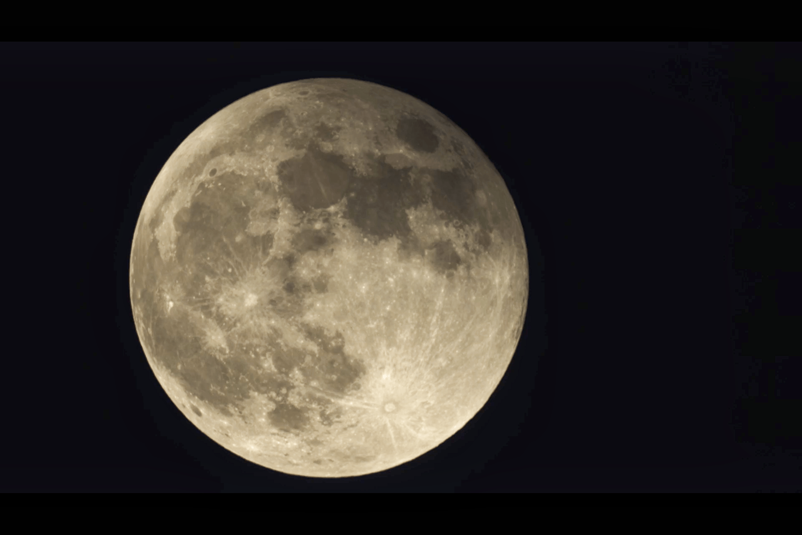 带食月出如约而至，来看上海天文馆“大杀器”的“怼脸拍”