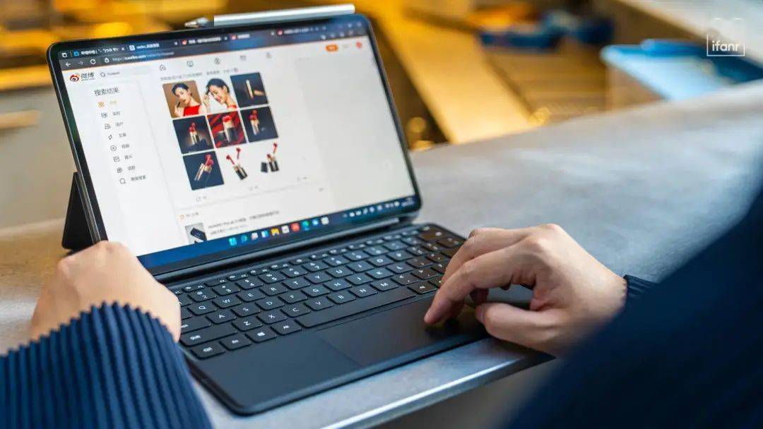 华为MateBook E 图赏：可变的形态，不变的可靠