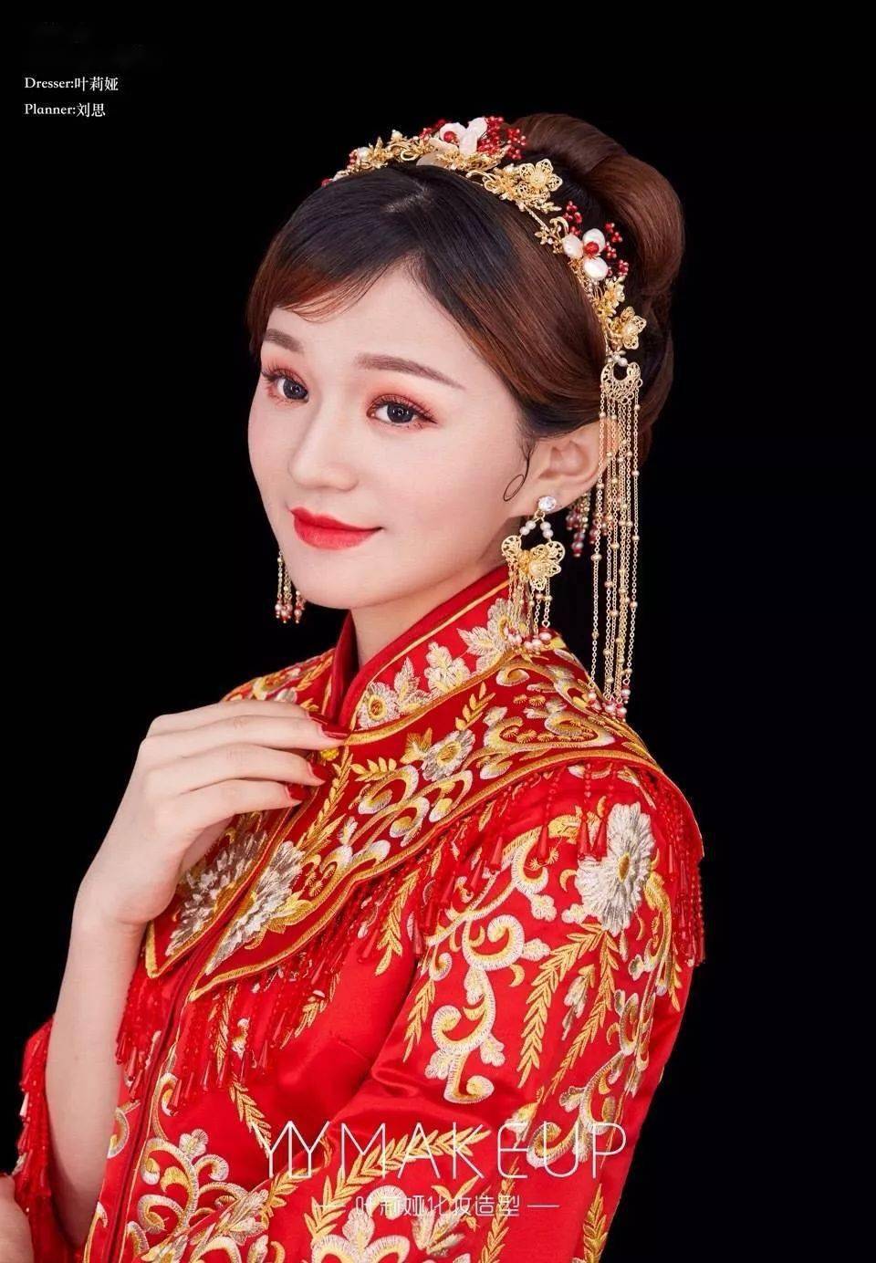 最美不过中式秀禾新娘造型~_教程