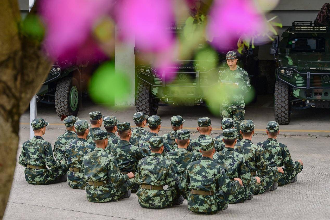 成长|写家书、写日记、拍视频、上讲台……“四个一”坚定新战友从军志