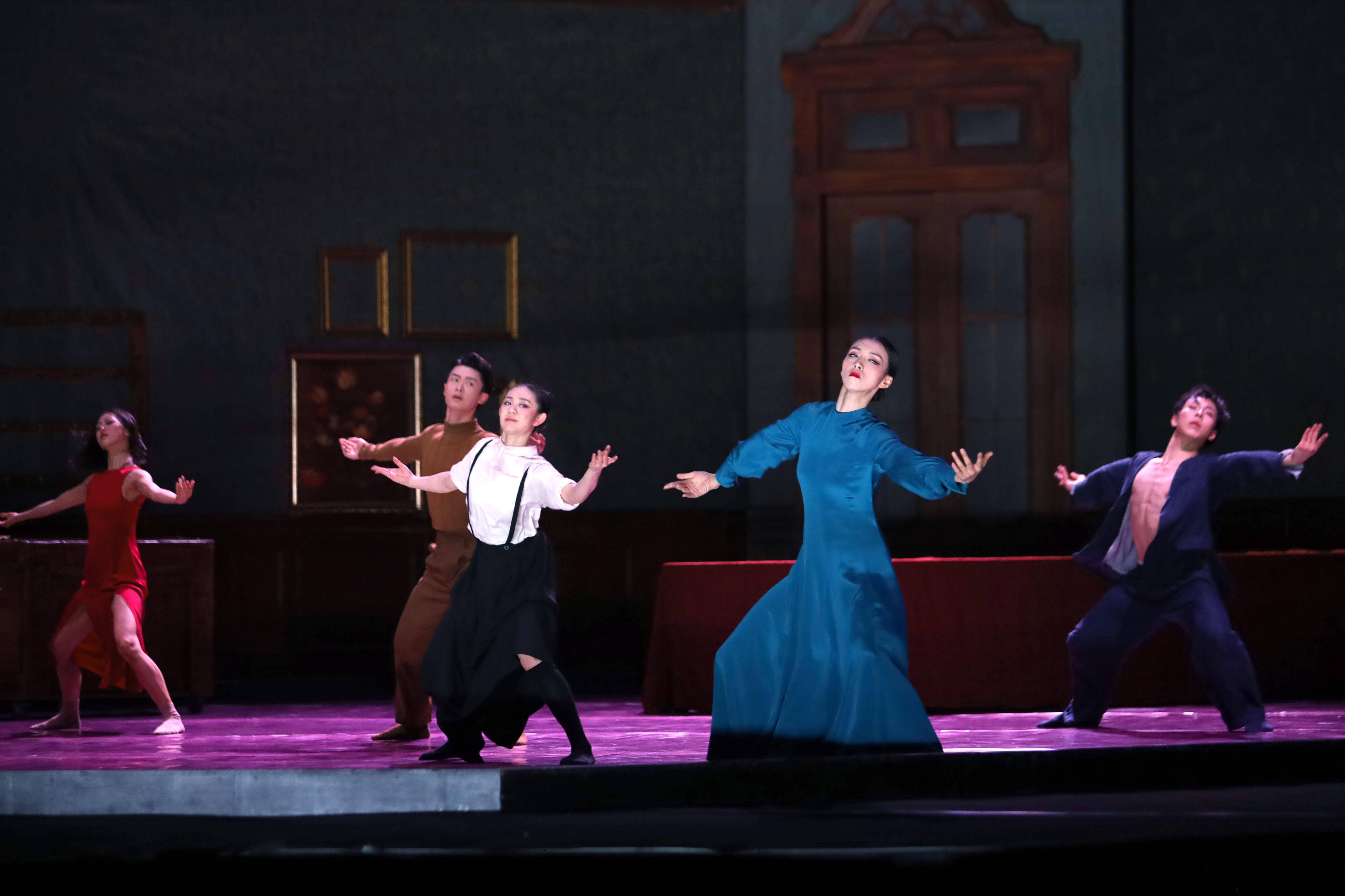 艺术| 舞剧《大饭店》:七位舞者演绎"七种人生"