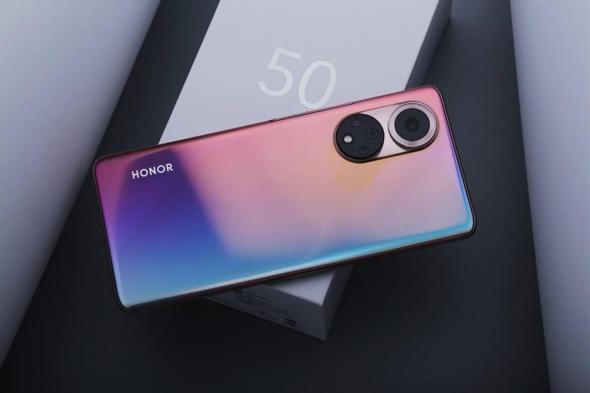 荣耀v50首发天玑7000,4600mah 100w快充,硬核堆料有点猛_nm