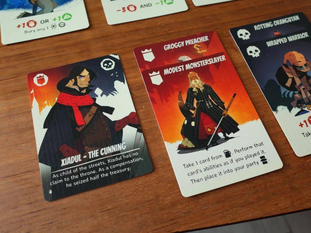 1张暗置加入队伍,1张弃置荒野,剩下的3张是初始手牌