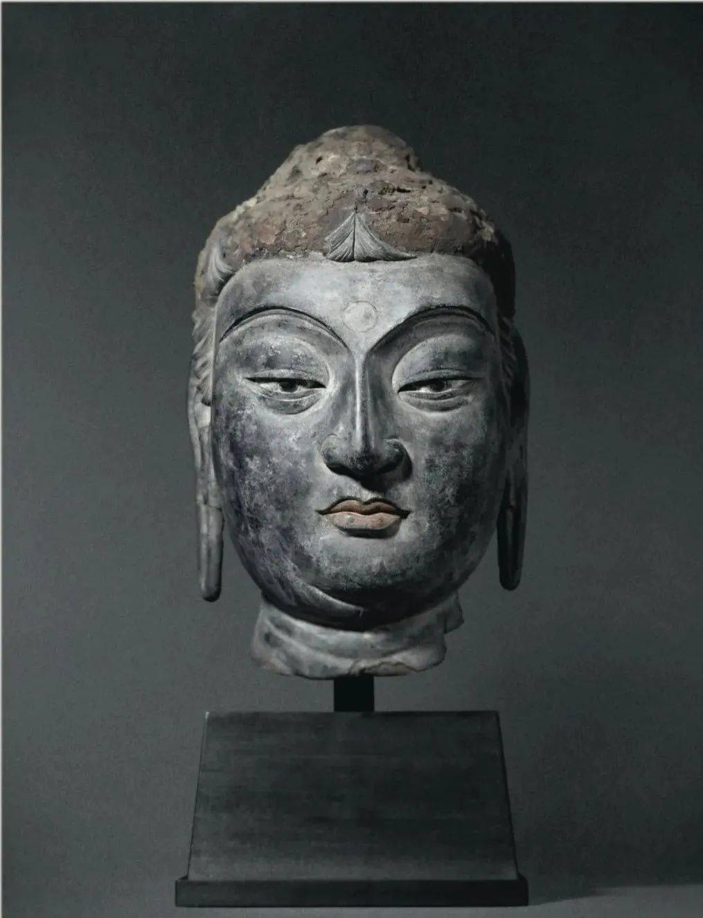 天价成交的造像唐夹纻干漆佛头像