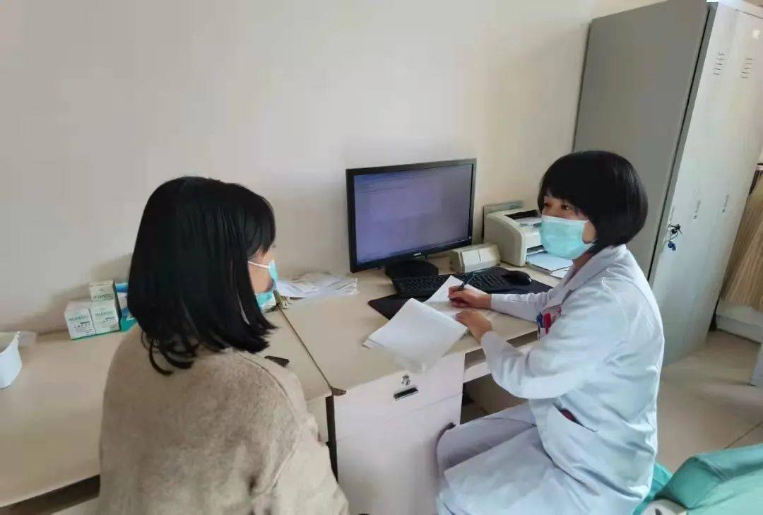 服务|【我为群众办实事】针灸专家义诊，服务百姓健康