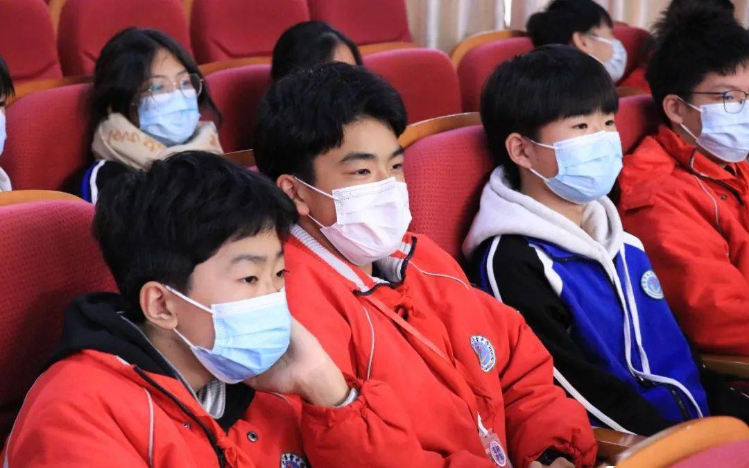 上海市傅雷中学丨法兰西故事里芳华寻踪 ——北京大学董强教授专题