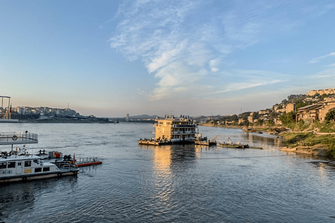电影|专访《月光武士》剧组 导演虹影对话白沙