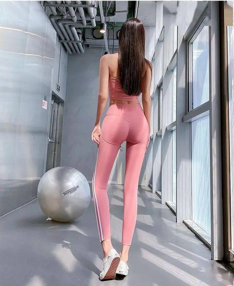 0ff5c06877a642dfb5aa485751cde66d.jpeg