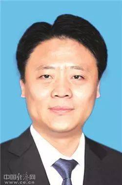王明厚简历大同市委统战部全体机关干部,各民主党派市委会主委及专职