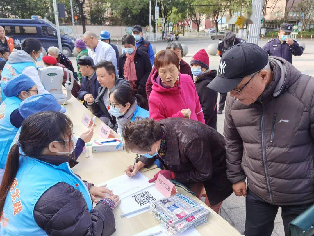 此外,還有志願者招募,法律諮詢,公益理髮等貼近居民日常生活的志願